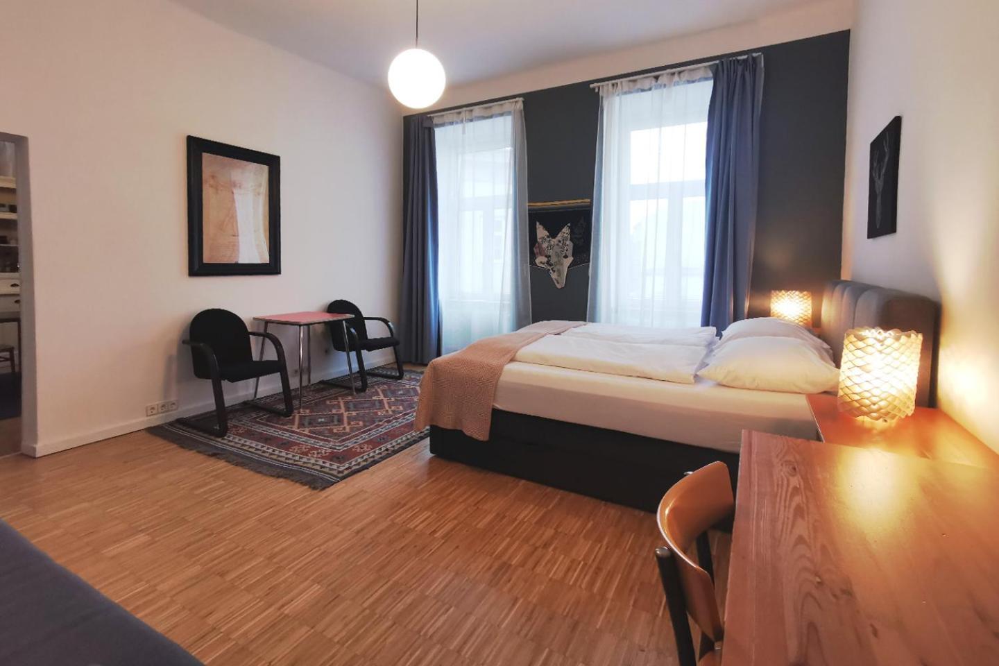 Vienna Palm Apartments Esterno foto