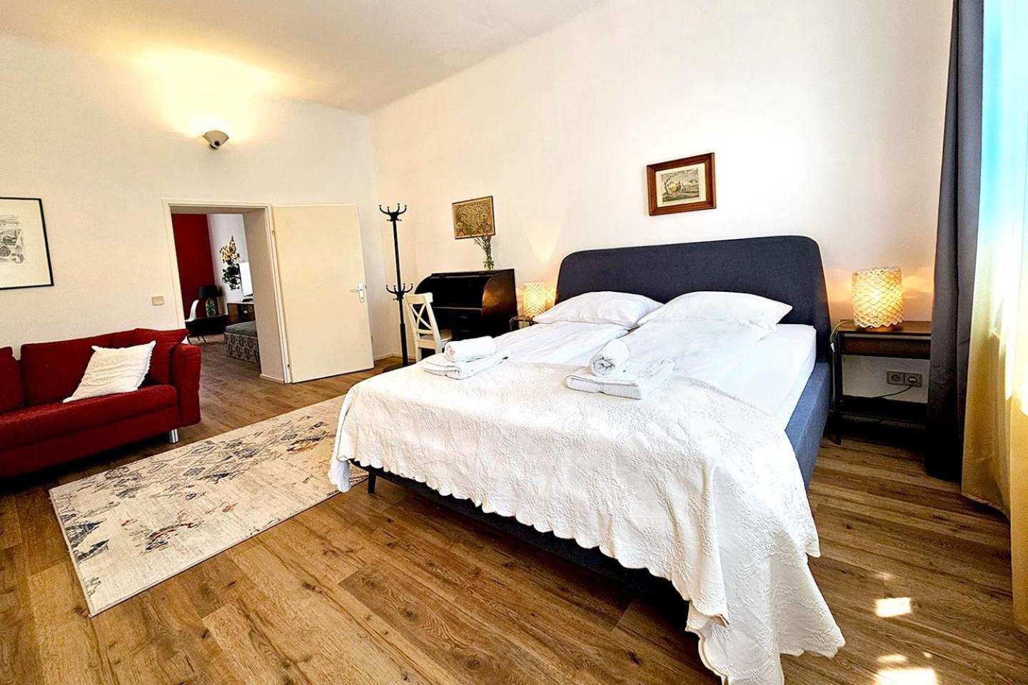 Vienna Palm Apartments Esterno foto